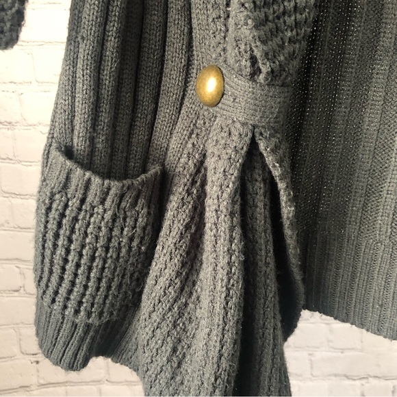 SWEATER - Women's Love By Design Black Ribbed Waffle Knit Sweater. Size XL - Picture 7 of 16